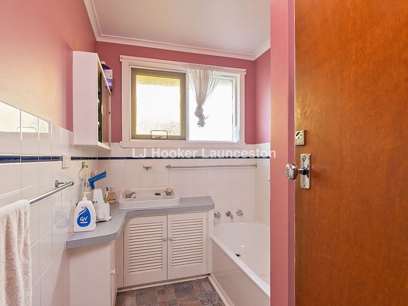 25 Arnold Street, Newnham TAS 7248