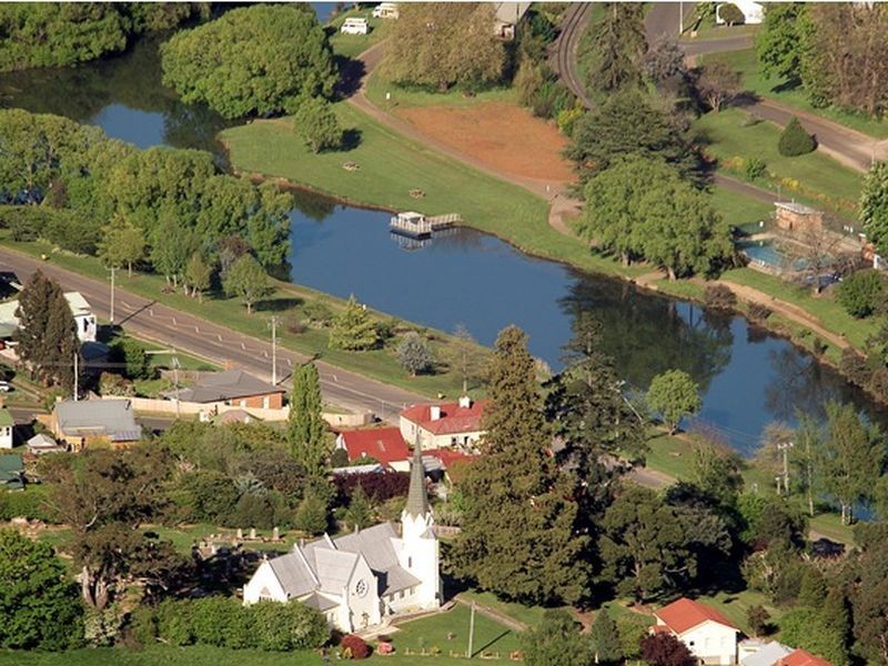 53 West Parade, Deloraine TAS 7304