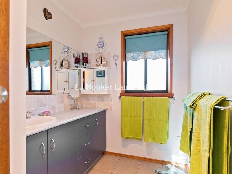 5 South Esk Drive, Hadspen TAS 7290