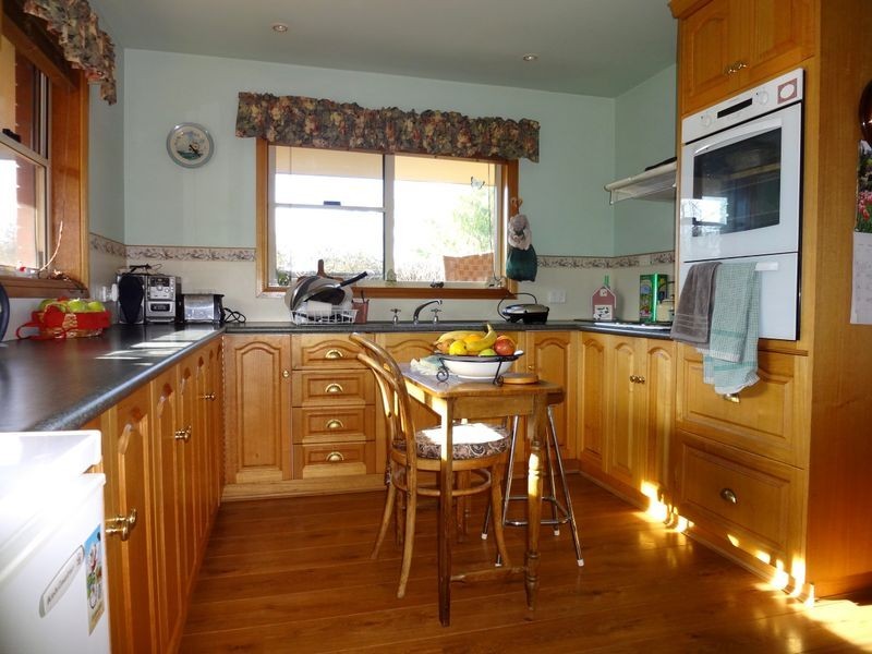 27 Macquarie Street, Evandale TAS 7212