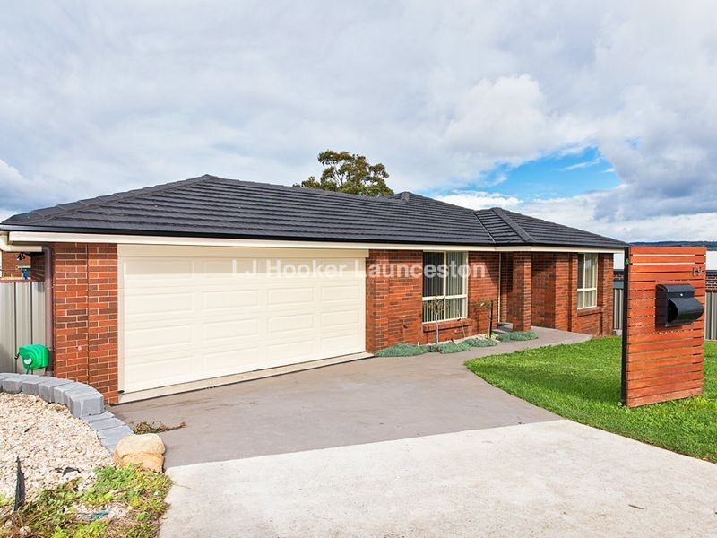 19 Dafnis Drive, Newnham TAS 7248