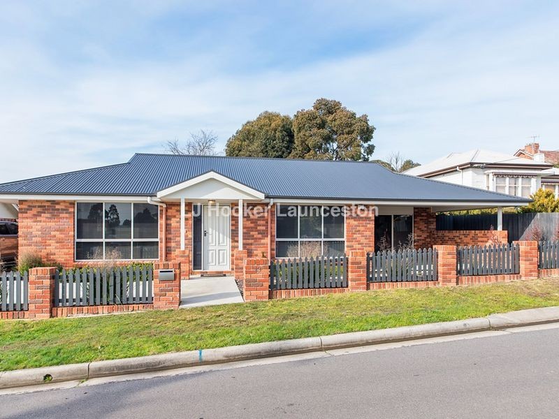 13 Freeland Crescent, Riverside TAS 7250