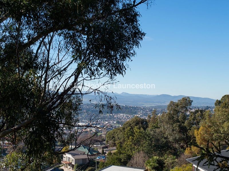28 Denison Road, West Launceston TAS 7250