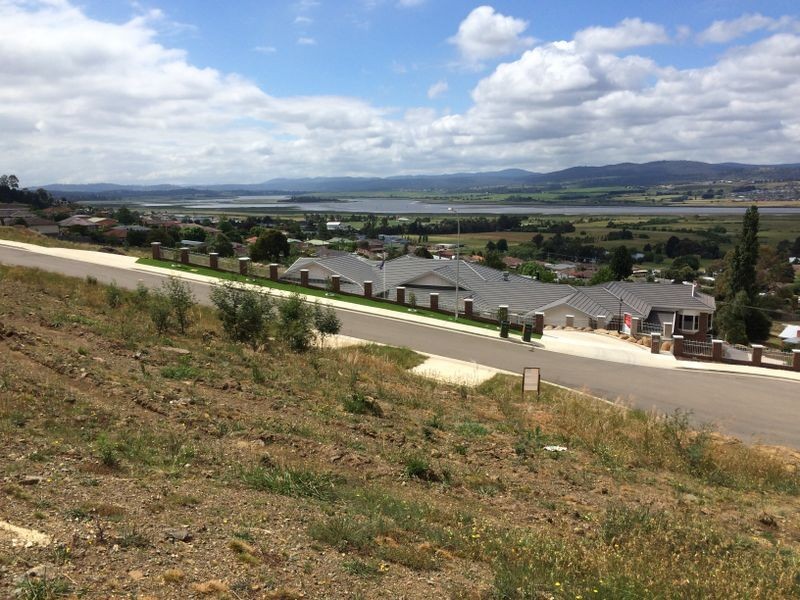Lot 18 Que Court, Riverside TAS 7250