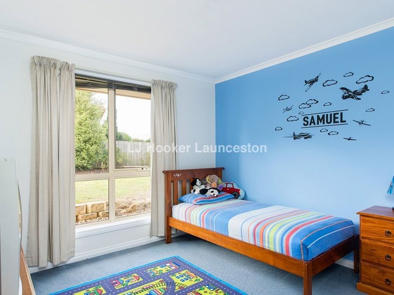 33 Belgrave Parade, Youngtown TAS 7249