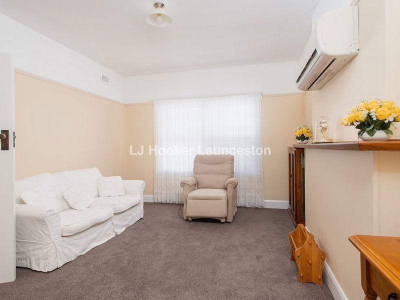 8 Pine Avenue, Newstead TAS 7250