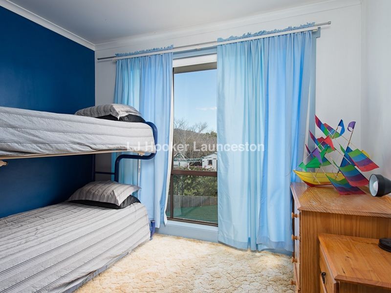 43 Country Club Avenue, Prospect Vale TAS 7250