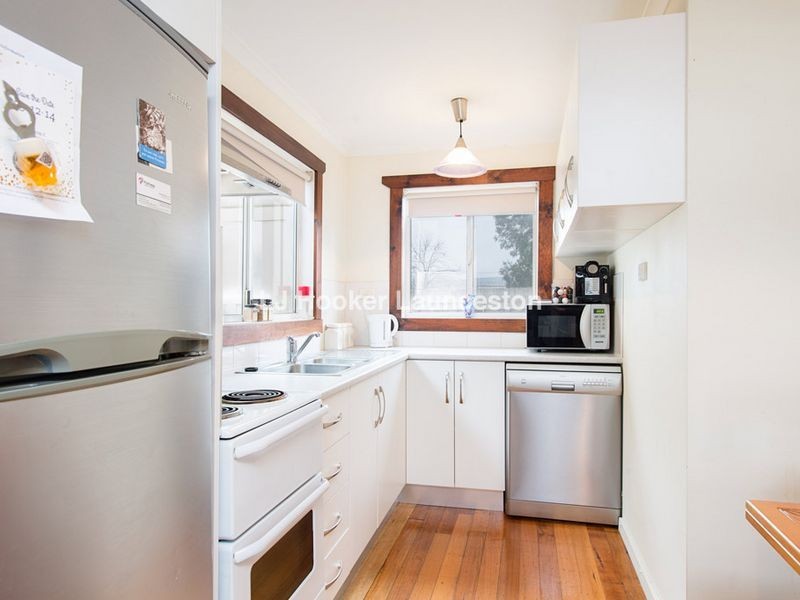 16 Ray Street, Invermay TAS 7248