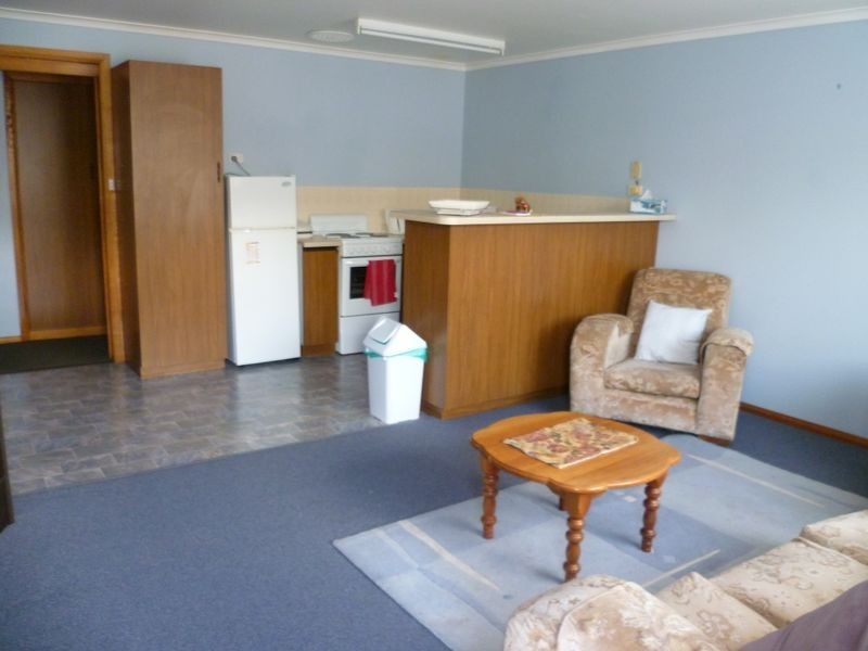 7/35-37 Snow Street, Newnham TAS 7248