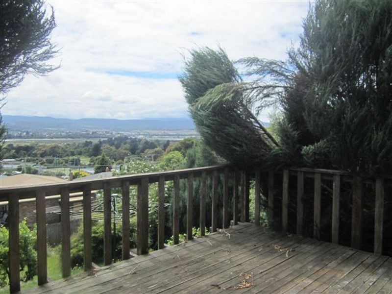 54 Riverside Drive, Riverside TAS 7250