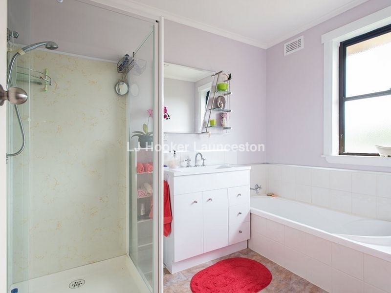 43 Cornwall Crescent, Newnham TAS 7248