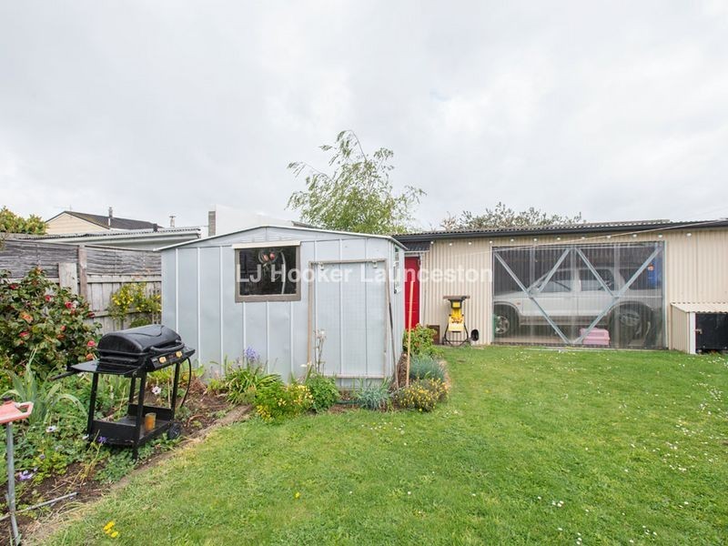 43 Cornwall Crescent, Newnham TAS 7248