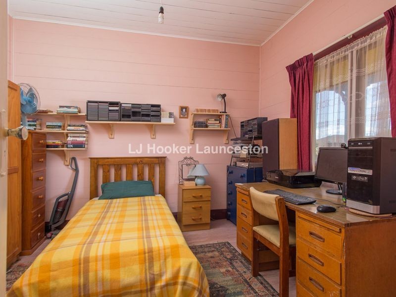15 Station Road, Lilydale TAS 7268