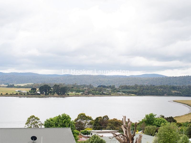 2/3 Gosling Grove, Legana TAS 7277