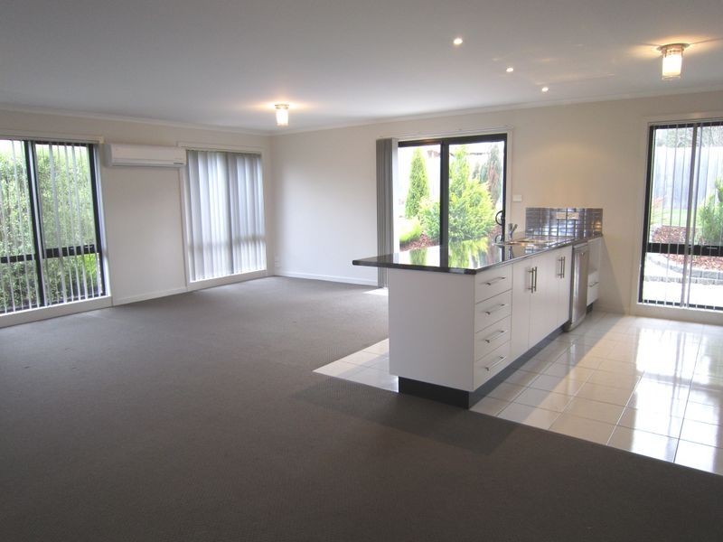 2/9 Lovely Banks Court, Legana TAS 7277