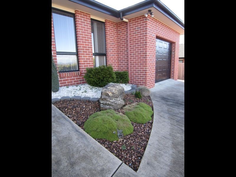 2/9 Lovely Banks Court, Legana TAS 7277