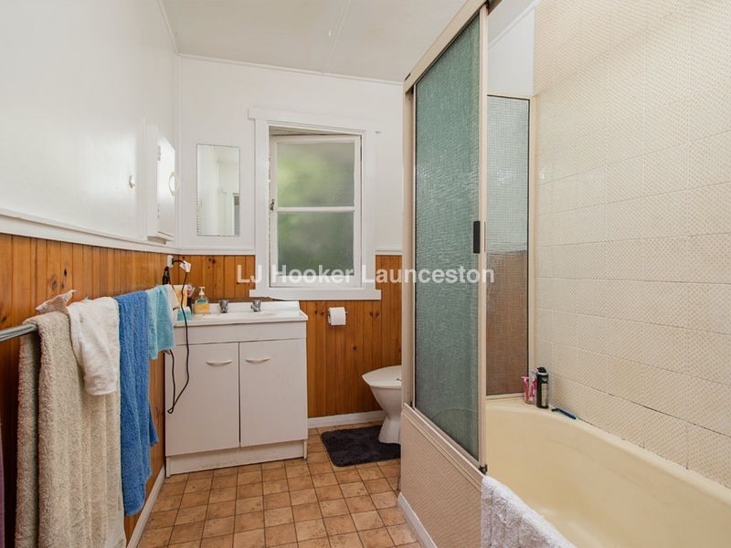 25 Brooklyn Road, Youngtown TAS 7249