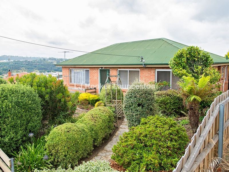 32 Medina Street, Youngtown TAS 7249