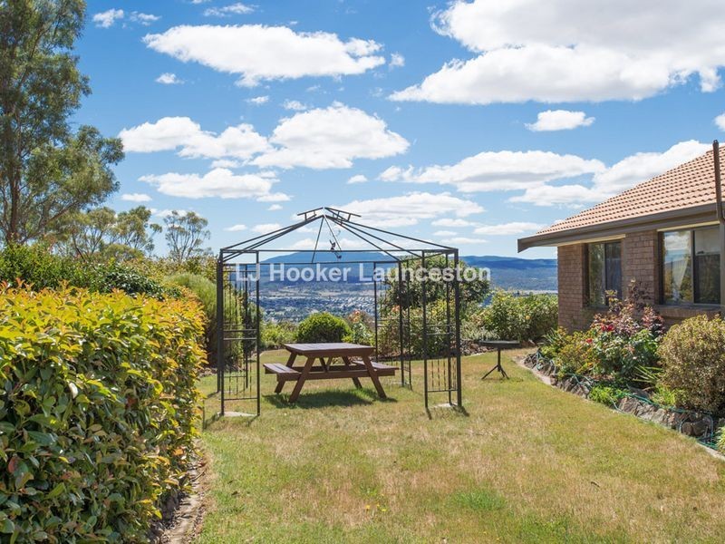 8 Stephensdale Drive, Riverside TAS 7250