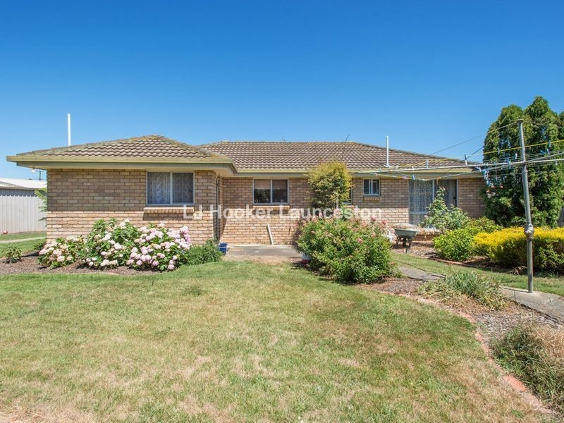 75 Pakenham Street, Longford TAS 7301