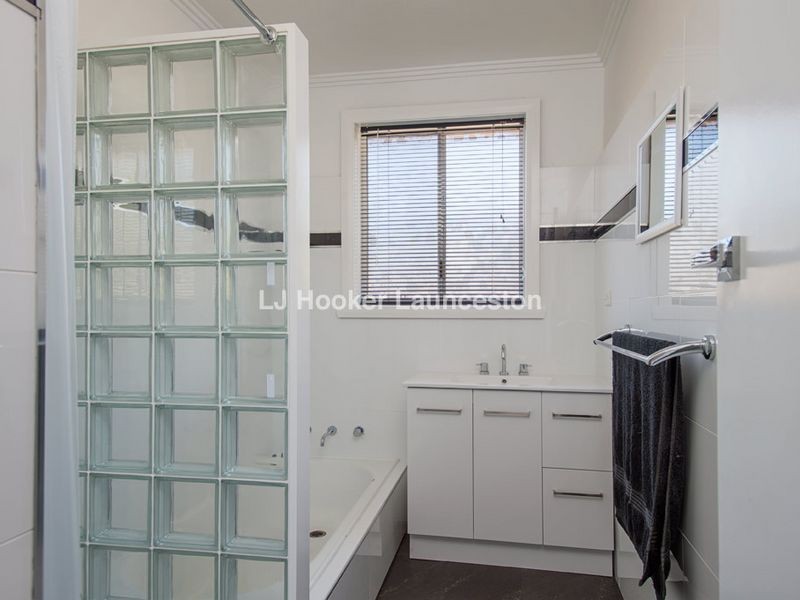 10 Stephen Street, Newnham TAS 7248