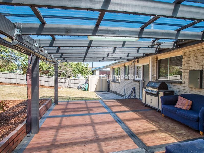 10 Stephen Street, Newnham TAS 7248