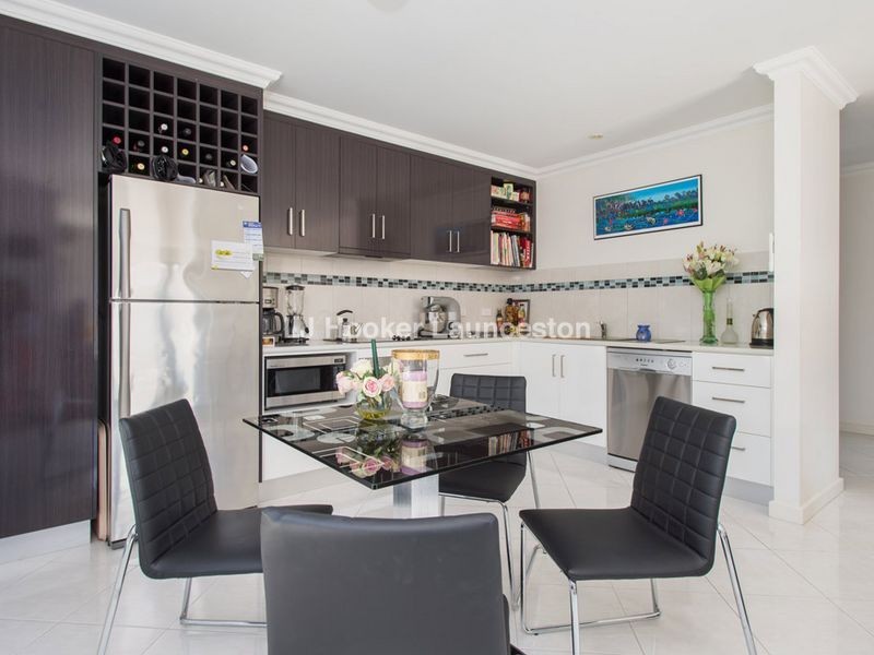 4/21 Dafnis Drive, Newnham TAS 7248