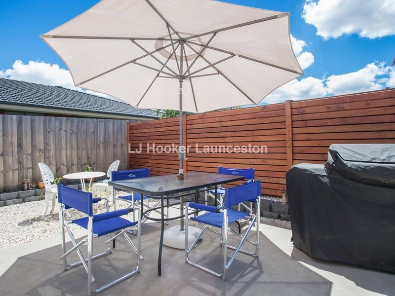 4/21 Dafnis Drive, Newnham TAS 7248