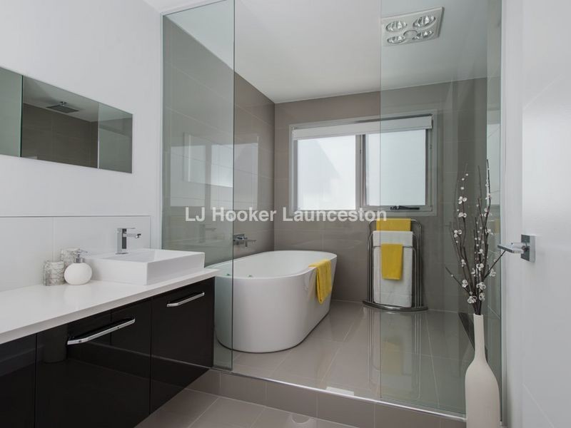 10 Hyatt Court, Riverside TAS 7250