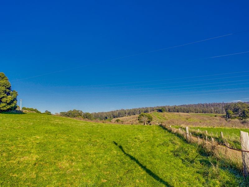 23 Muddy Creek Road, Legana TAS 7277