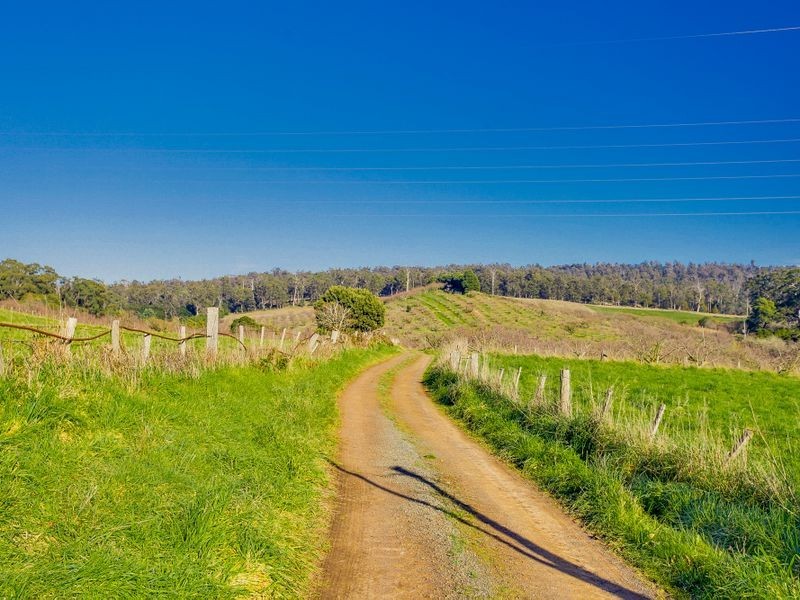 23 Muddy Creek Road, Legana TAS 7277