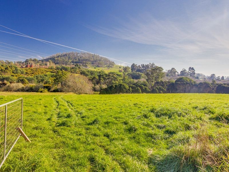 23 Muddy Creek Road, Legana TAS 7277