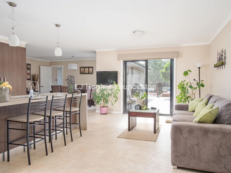 7 Baker Court, Blackstone Heights TAS 7250
