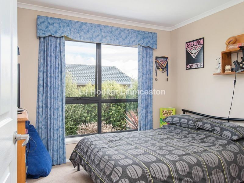 7 Baker Court, Blackstone Heights TAS 7250