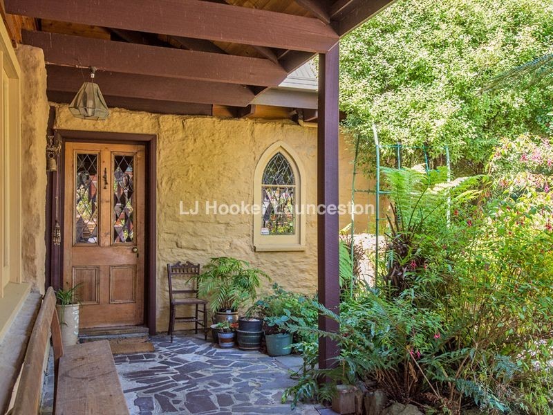 40 Redwood Crescent, Youngtown TAS 7249