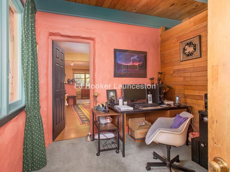 40 Redwood Crescent, Youngtown TAS 7249