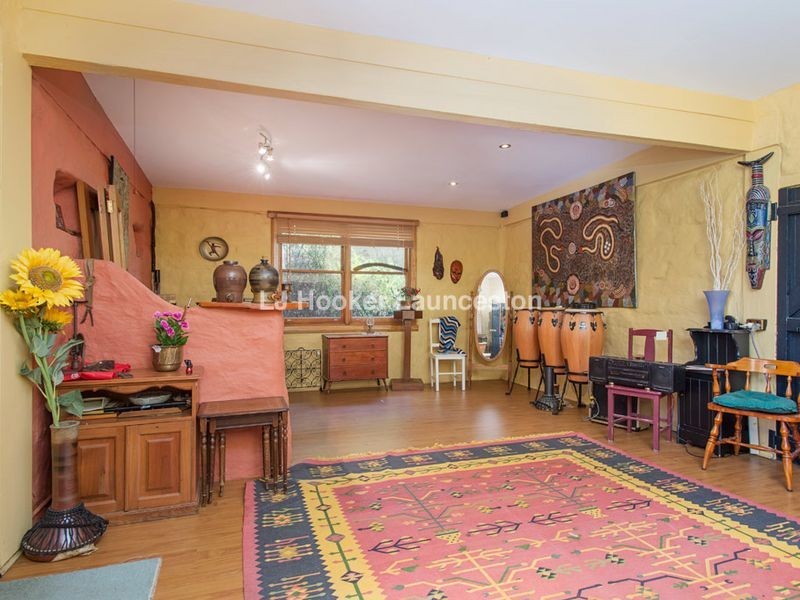 40 Redwood Crescent, Youngtown TAS 7249