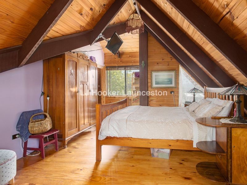 40 Redwood Crescent, Youngtown TAS 7249