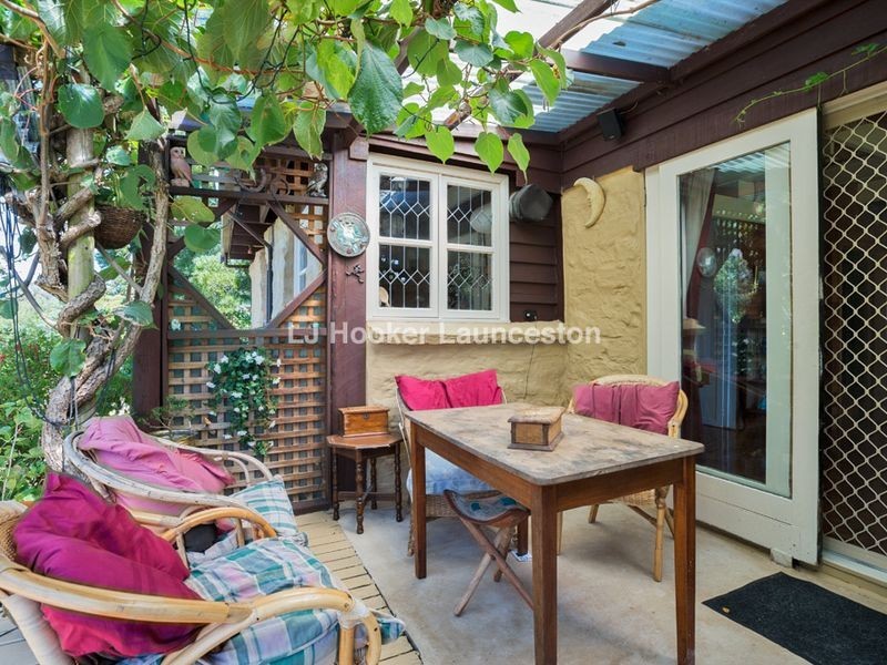 40 Redwood Crescent, Youngtown TAS 7249