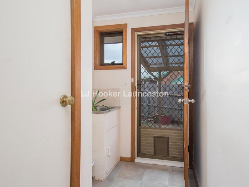 Unit 2/10 Belmont Court, Newnham TAS 7248