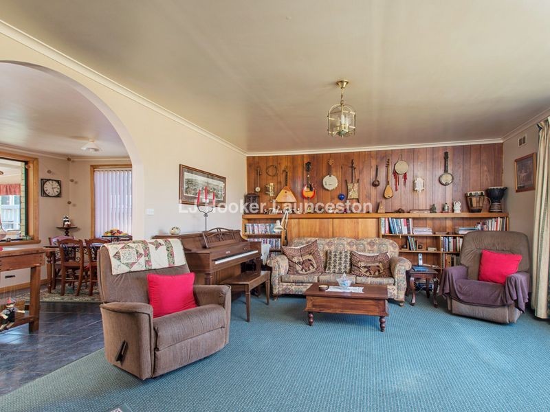 13 Collins Road, Karoola TAS 7267