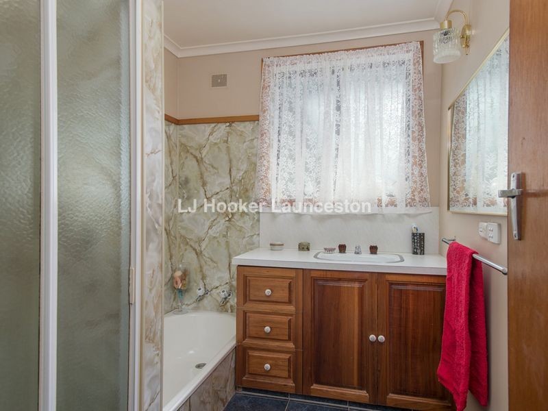 13 Collins Road, Karoola TAS 7267