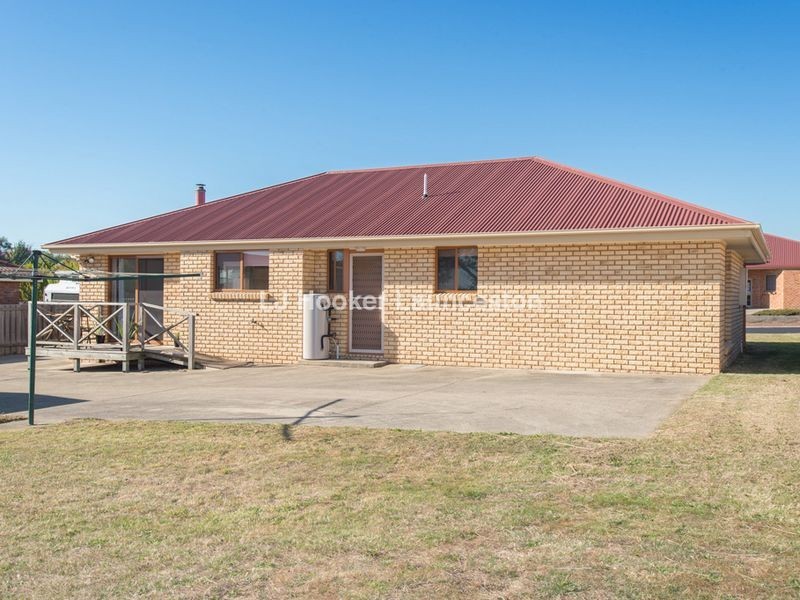 31 Freshwater Point Road, Legana TAS 7277