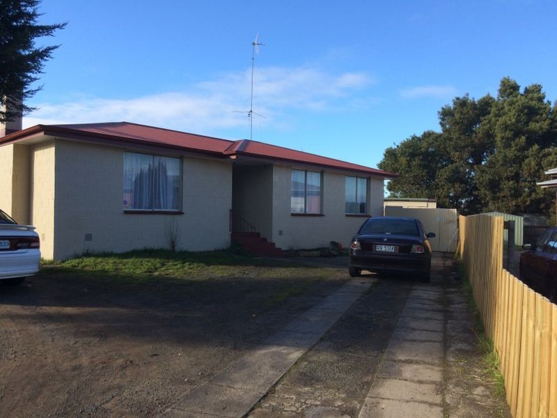 14 Mangana Street, Ravenswood TAS 7250