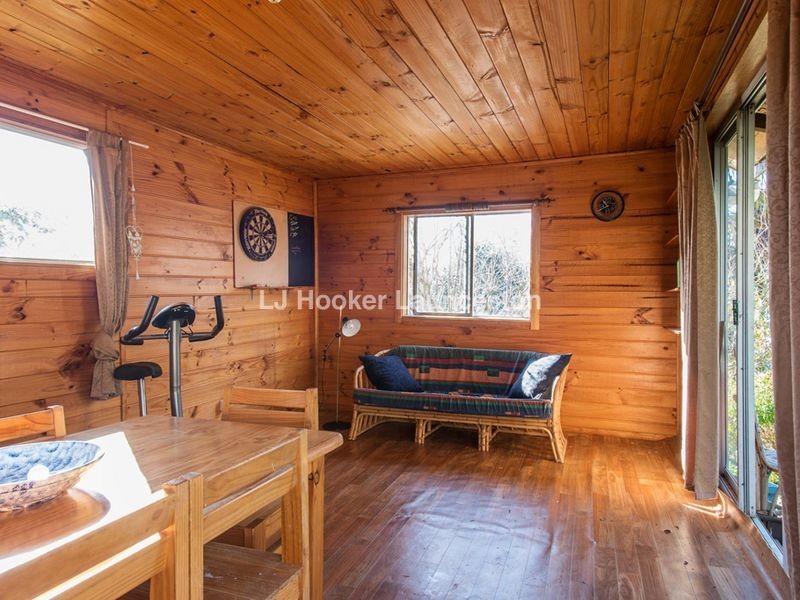 11 Kensington Gardens, Norwood TAS 7250