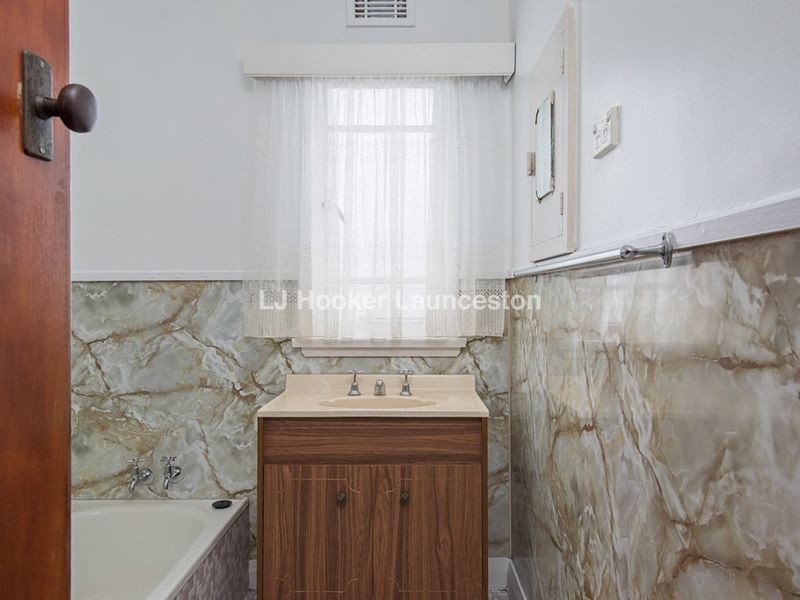 25 Hogarth Street, Waverley TAS 7250