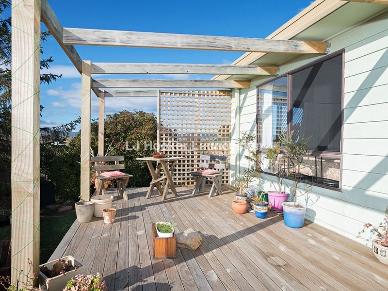 1 Harrison Street, Campbell Town TAS 7210