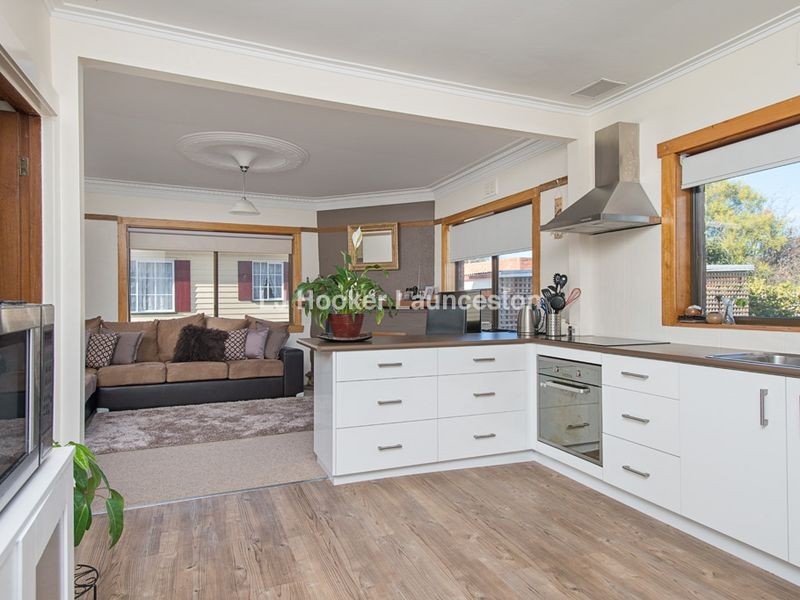 23 Howard Street, Invermay TAS 7248