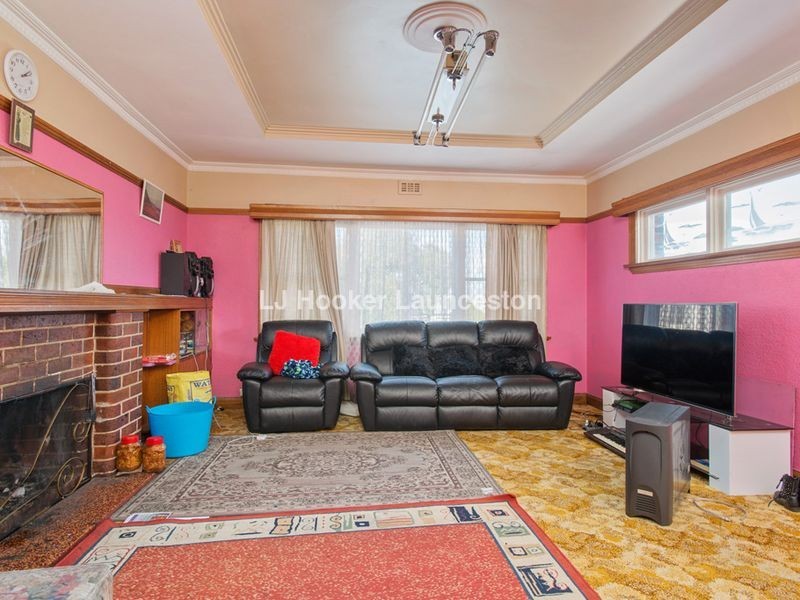 7 Walkers Avenue, Newnham TAS 7248