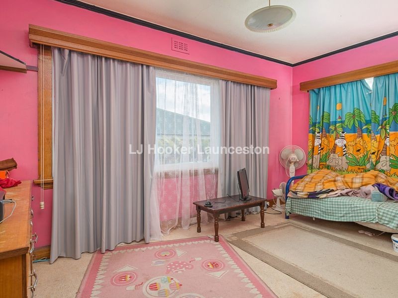 7 Walkers Avenue, Newnham TAS 7248